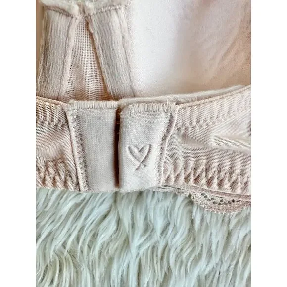 Victorias Secret Rose Gold Dream Angels Lightly Lined Demi Bra 36D - Picture 4 of 10